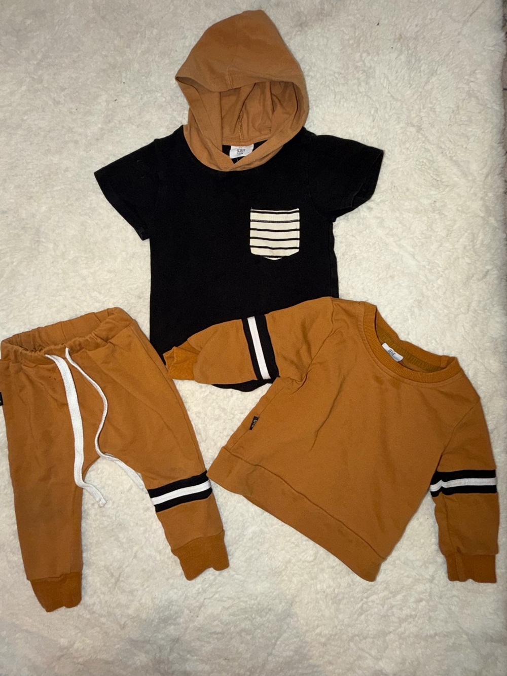Olive 🫒 + Scout - 3 toned mix and match set (tan and black)